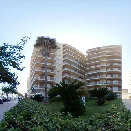 Preciosos Apartamentos Caracola En La Primera Linea De La Playa De Gandía Kültér fotó